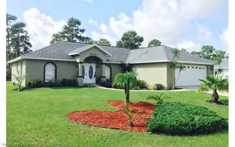 2027 Alan St, Sebring, FL 33875 photo 1