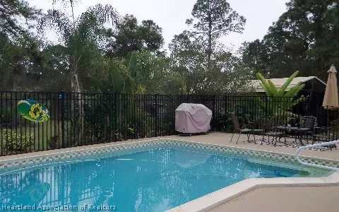 5732 Cherry Rd, Sebring, FL 33875 photo 2