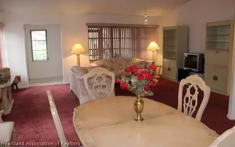 2919 Summertree Dr, Sebring, FL 33872 photo 3