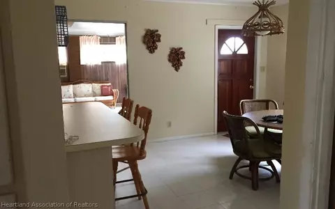 817 Killarney Dr, Sebring, FL 33870 photo 4