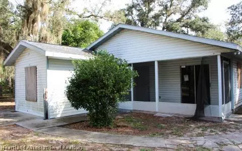 1512 Beverly Ave, Sebring, FL 33870 photo 1