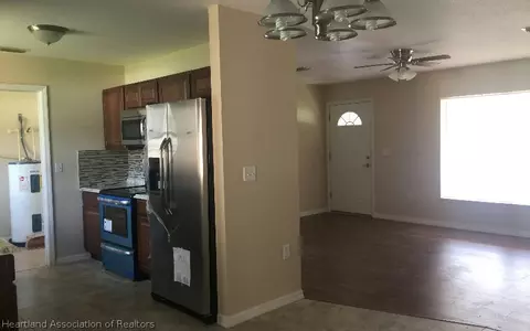 2736 Dolphin Dr, Sebring, FL 33870 photo 3