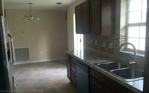 2736 Dolphin Dr, Sebring, FL 33870 photo 6