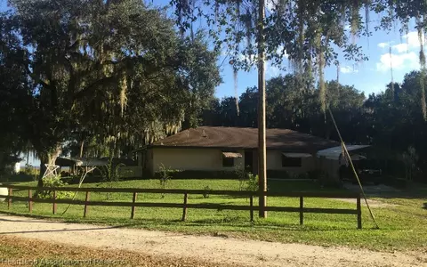 7856 Davis Dr, Sebring, FL 33876 photo 1