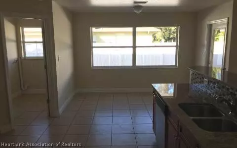2808 Boulder Ct, Sebring, FL 33875 photo 6
