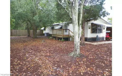 408 Pine Tree Ln, Sebring, FL 33872 photo 1