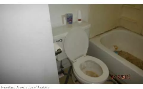 326 E 8th St, Frostproof, FL 33843 photo 3