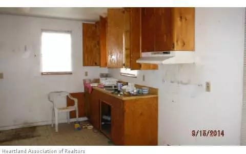 326 E 8th St, Frostproof, FL 33843 photo 2