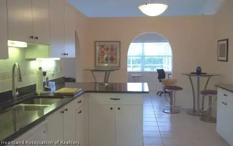 224 Dells Dr, Sebring, FL 33876 photo 2
