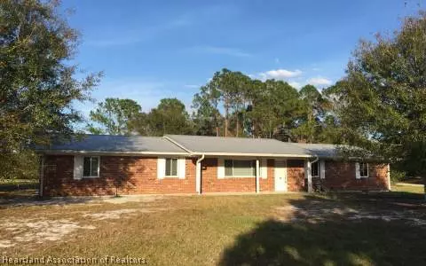 209 Winston Rd, Sebring, FL 33870 photo 1