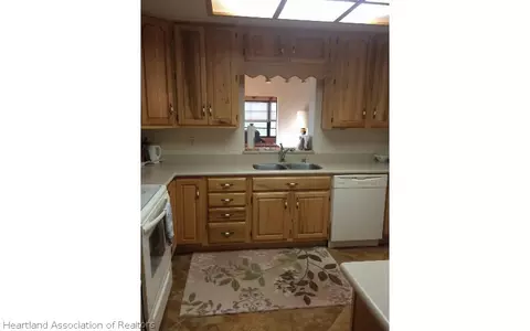 2718 Summit Dr, Sebring, FL 33870 photo 5
