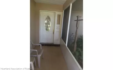 2718 Summit Dr, Sebring, FL 33870 photo 2