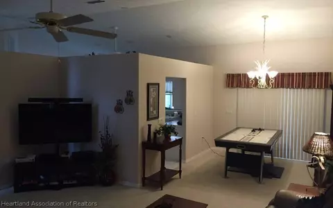 700 Holly Dr, Sebring, FL 33870 photo 5