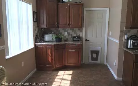 809 Golfside Ln, Sebring, FL 33870 photo 4