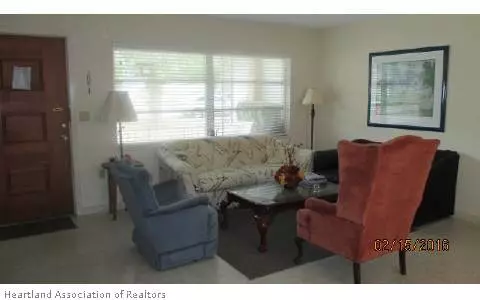 111 Swallow Ave, Sebring, FL 33870 photo 3