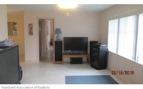 111 Swallow Ave, Sebring, FL 33870 photo 5