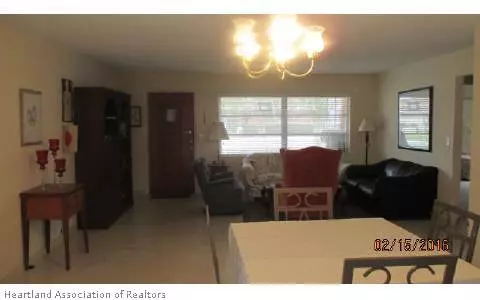 111 Swallow Ave, Sebring, FL 33870 photo 4