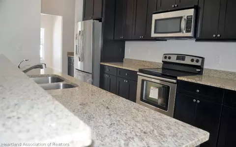871 Letitia Dr, Sebring, FL 33872 photo 8