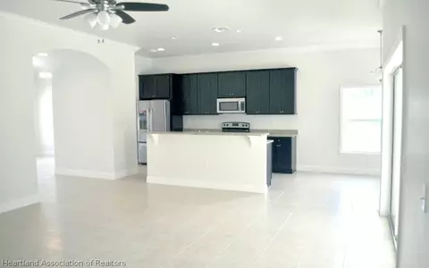 871 Letitia Dr, Sebring, FL 33872 photo 4