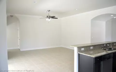 871 Letitia Dr, Sebring, FL 33872 photo 6