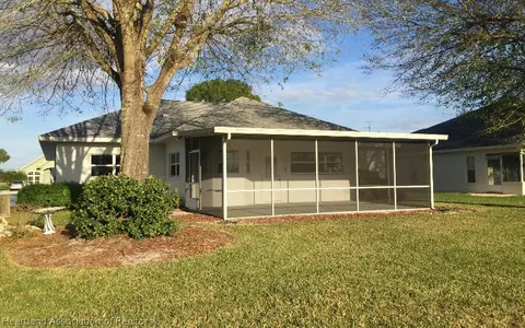 2905 Wynstone Dr, Sebring, FL 33875 photo 18
