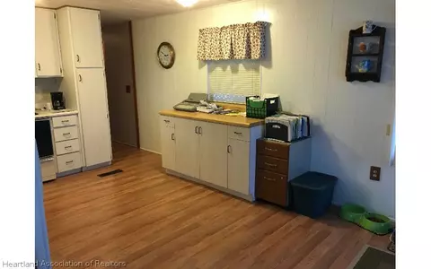 2037 E Robin Ave, Sebring, FL 33870 photo 13