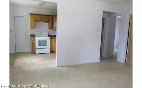 204 Robin Ave, Sebring, FL 33870 photo 9