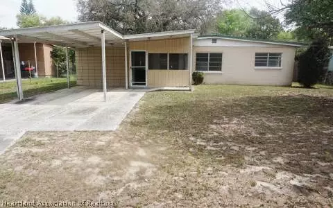 150 Overocker Cir, Frostproof, FL 33843 photo 9