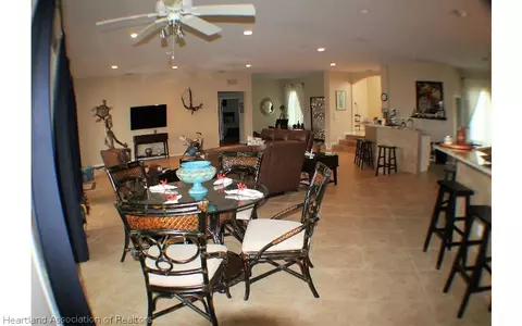 10621 Payne Rd, Sebring, FL 33875 photo 4