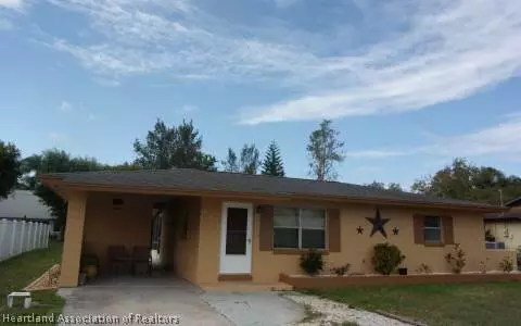 212 Swallow Ave, Sebring, FL 33870 photo 1