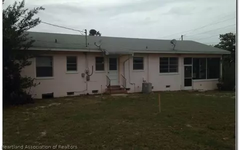 909 E Fairview Rd, Sebring, FL 33870 photo 2