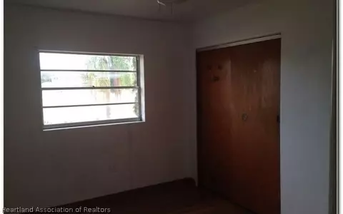 909 E Fairview Rd, Sebring, FL 33870 photo 9