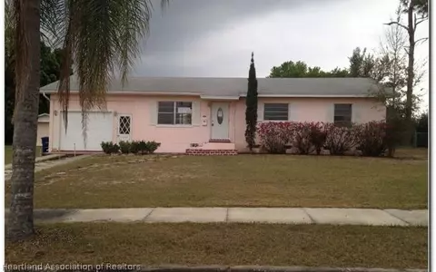 909 E Fairview Rd, Sebring, FL 33870 photo 1