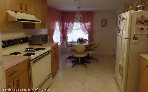 5805 Thunder Rd, Sebring, FL 33870 photo 6
