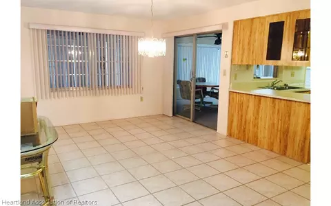 773 Golfside Ln, Sebring, FL 33870 photo 12