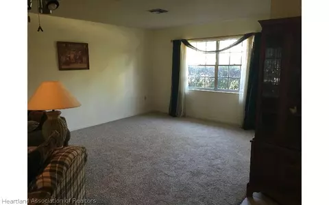 817 Golfside Ln, Sebring, FL 33870 photo 4