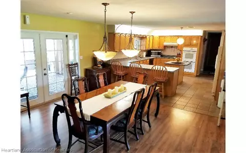 3705 Golfview Rd, Sebring, FL 33875 photo 2