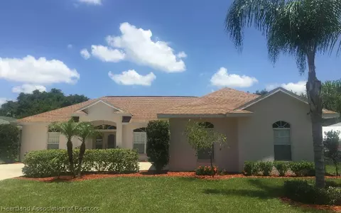 4604 Whiting Dr, Sebring, FL 33870 photo 1