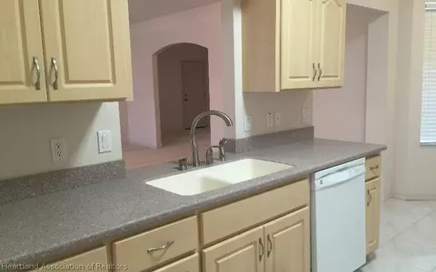 4604 Whiting Dr, Sebring, FL 33870 photo 14
