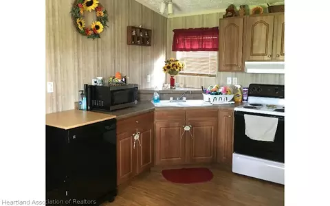 2052 Hampton Rd, Wauchula, FL 33873 photo 5