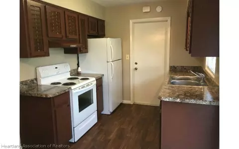 110 Pinehurst Rd, Sebring, FL 33870 photo 3
