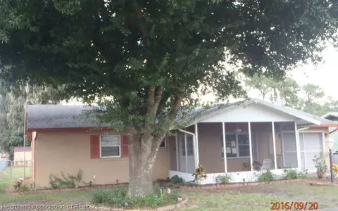 231 Thrush Ave, Sebring, FL 33870 photo 1