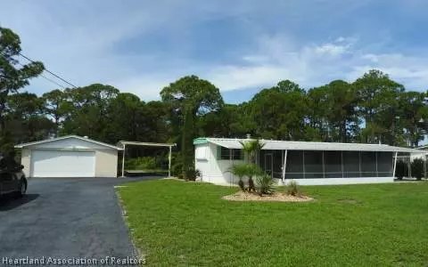 2723 Wallace Dr, Sebring, FL 33872 photo 1