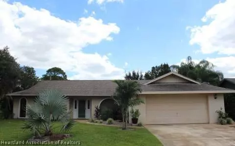433 Elgin St, Sebring, FL 33875 photo 1