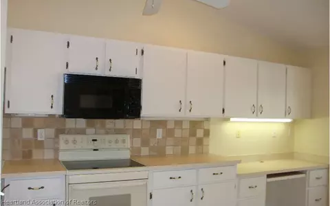 500 Summit Dr, Sebring, FL 33870 photo 9