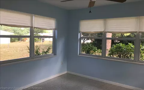 104 Pinehurst Rd, Sebring, FL 33870 photo 6