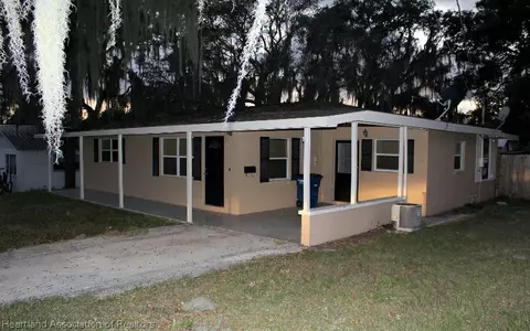 1412 Stenewahee Ave, Sebring, FL 33870 photo 2