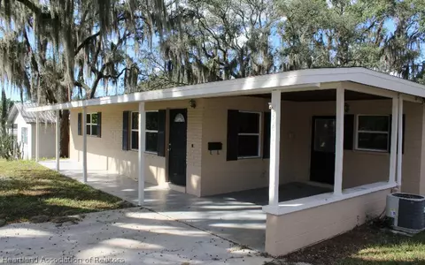 1412 Stenewahee Ave, Sebring, FL 33870 photo 3