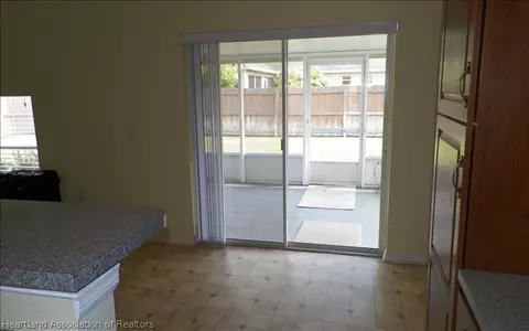 1124 SE 39th Ter, Okeechobee, FL 34974 photo 11