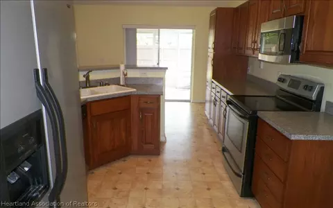 1124 SE 39th Ter, Okeechobee, FL 34974 photo 10